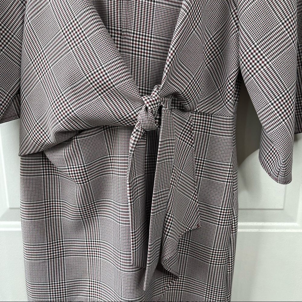 Topshop NEW Houndstooth Front Tie Plaid White Red Mini DresS Size 4 - Picture 5 of 16